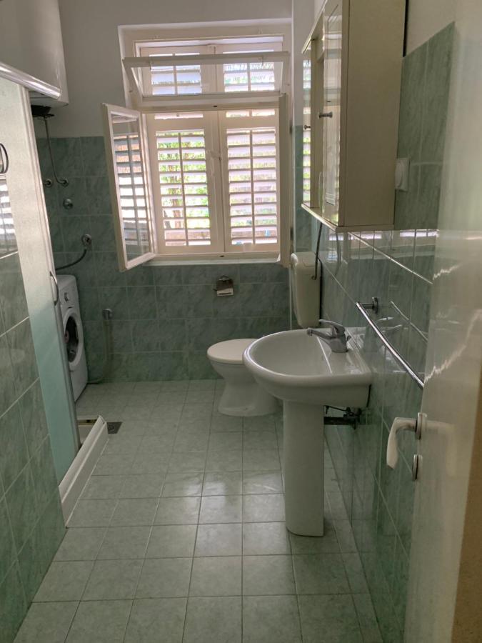 Anita Guest House Tivat Kültér fotó
