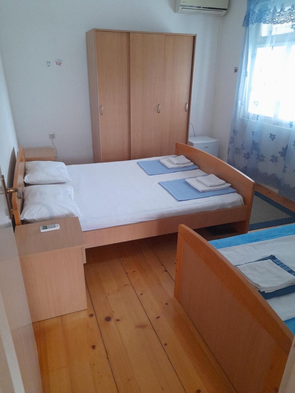 Anita Guest House Tivat Kültér fotó